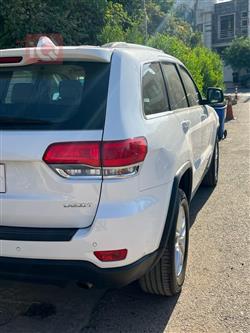 جیپ گراند شیرۆکی